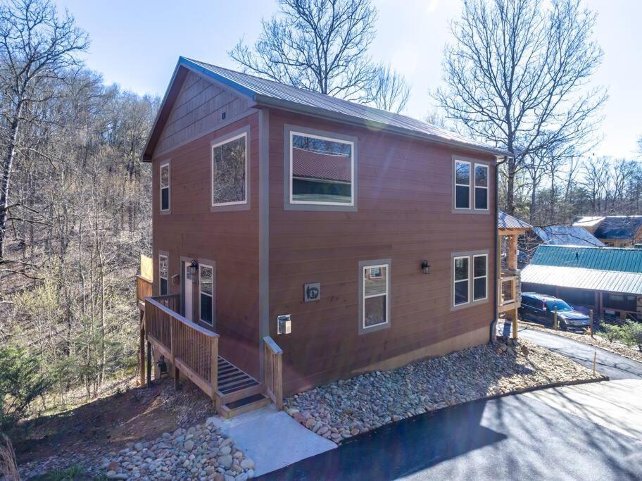 Dancing Bear Cabin- Relax & Enjoy! 세비어빌 외부 사진